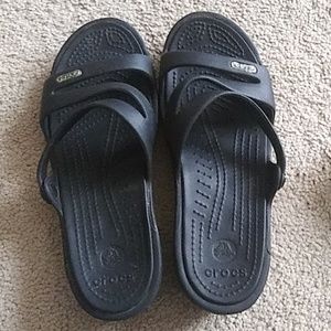 Croc sandals size 6